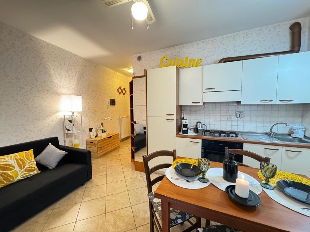 Relax Mariotti Apartment Fiumicino Exterior photo